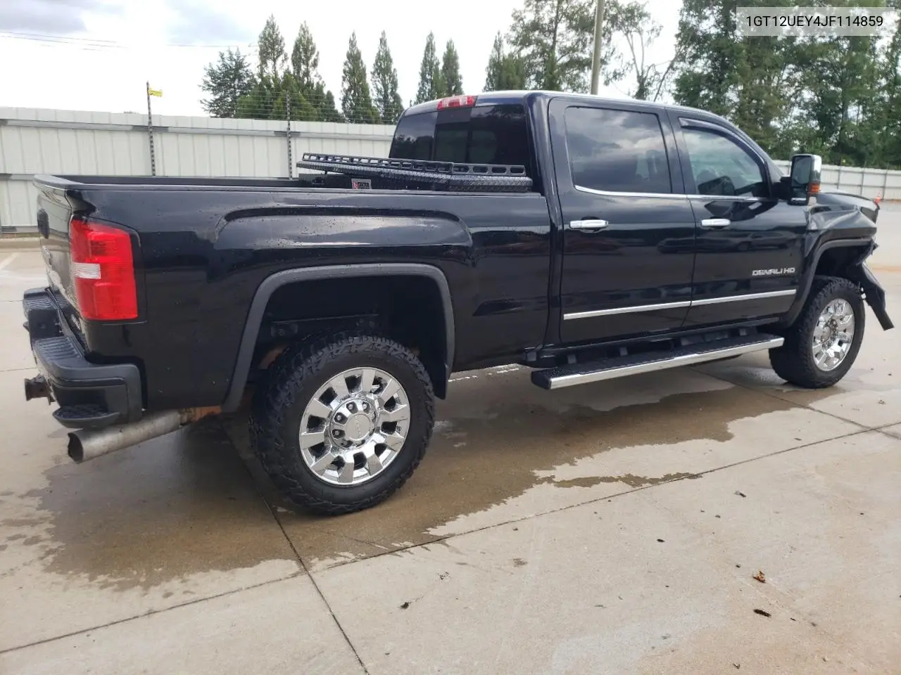 2018 GMC Sierra K2500 Denali VIN: 1GT12UEY4JF114859 Lot: 64654545