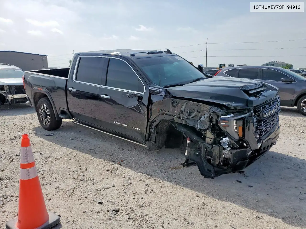 2025 GMC Sierra K2500 Denali Ultimate VIN: 1GT4UXEY7SF194913 Lot: 56927885