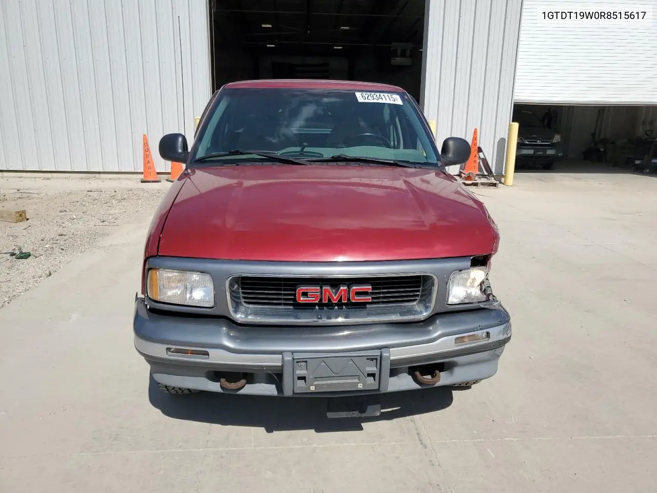 1994 GMC Sonoma VIN: 1GTDT19W0R8515617 Lot: 62934115