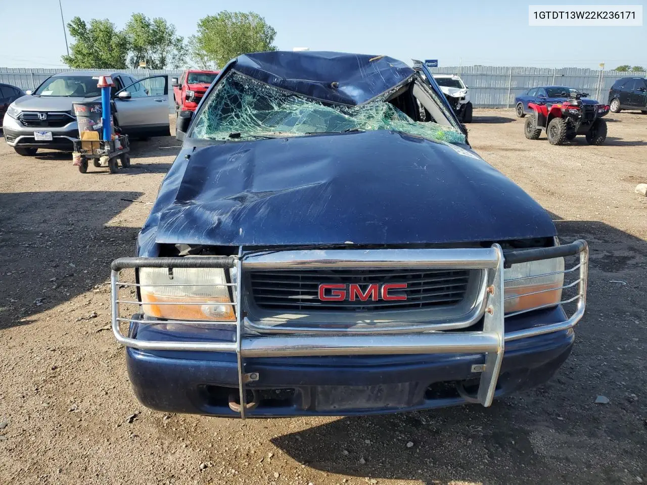 2002 GMC Sonoma VIN: 1GTDT13W22K236171 Lot: 61249185