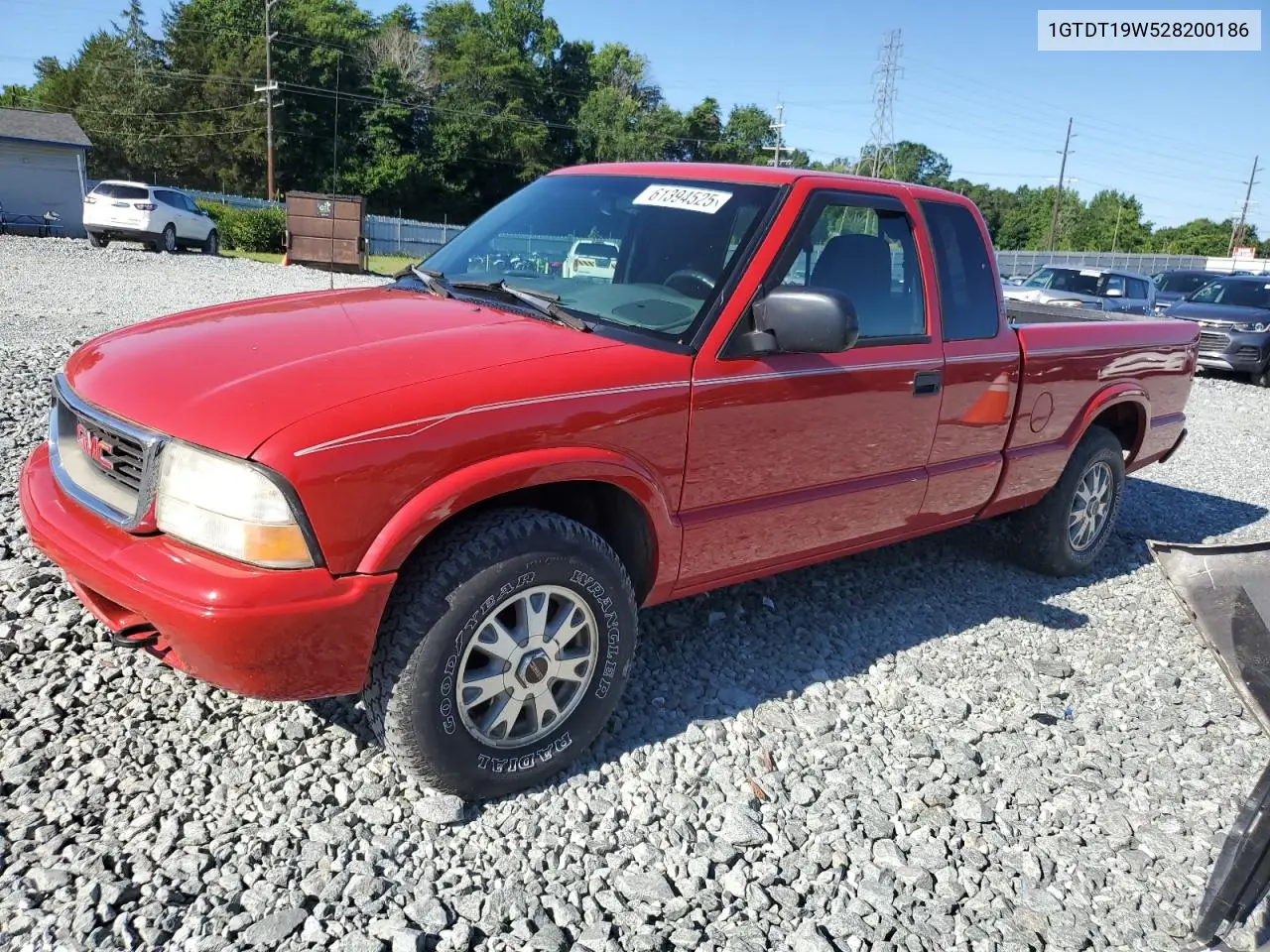 2002 GMC Sonoma VIN: 1GTDT19W528200186 Lot: 61394525