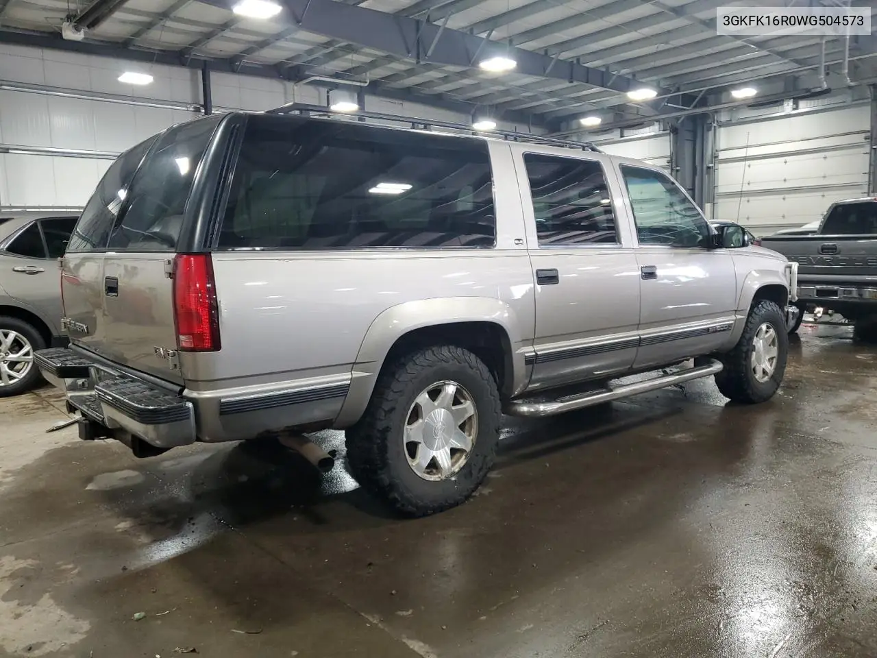 1998 GMC Suburban K1500 VIN: 3GKFK16R0WG504573 Lot: 59692885