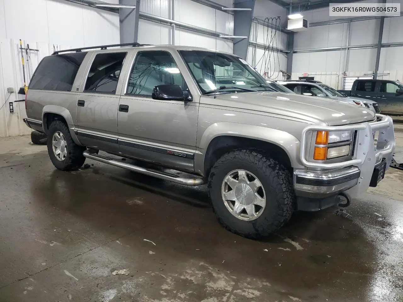 1998 GMC Suburban K1500 VIN: 3GKFK16R0WG504573 Lot: 59692885
