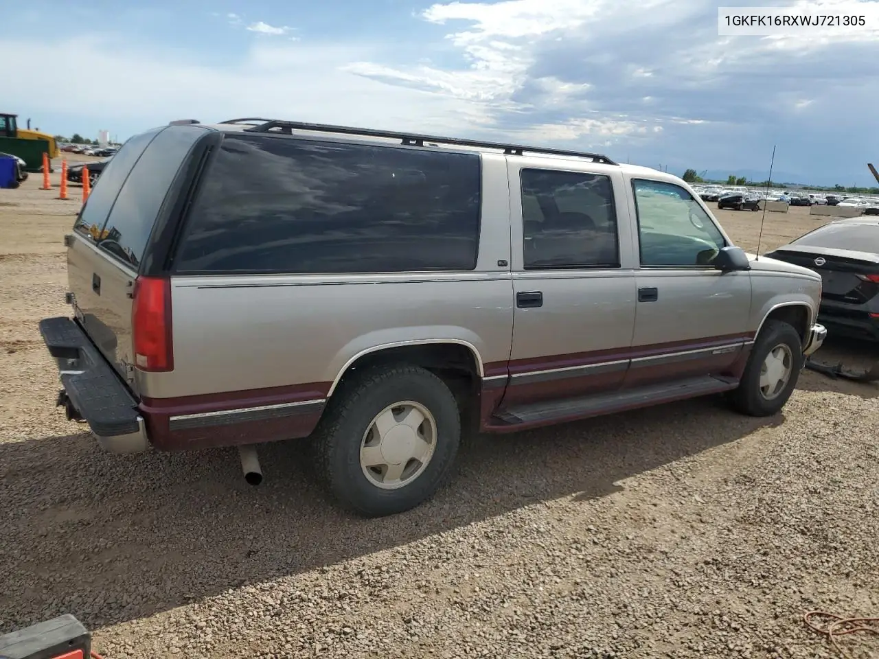 1998 GMC Suburban K1500 VIN: 1GKFK16RXWJ721305 Lot: 64112165
