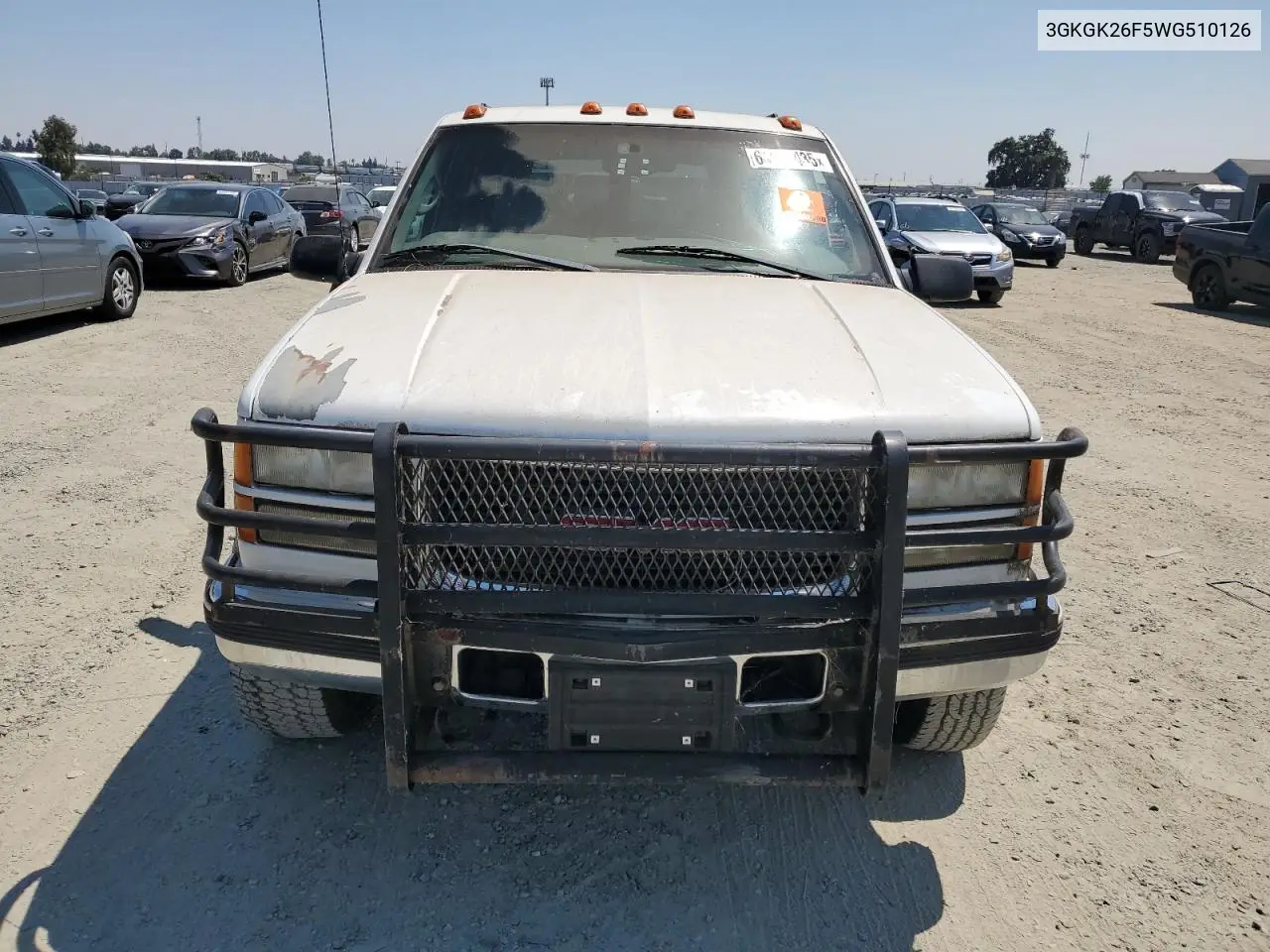 1998 GMC Suburban K2500 VIN: 3GKGK26F5WG510126 Lot: 64278435
