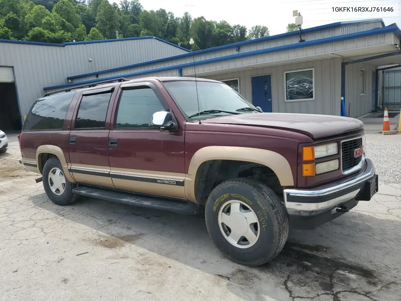1999 GMC Suburban K1500 VIN: 1GKFK16R3XJ761646 Lot: 60677465
