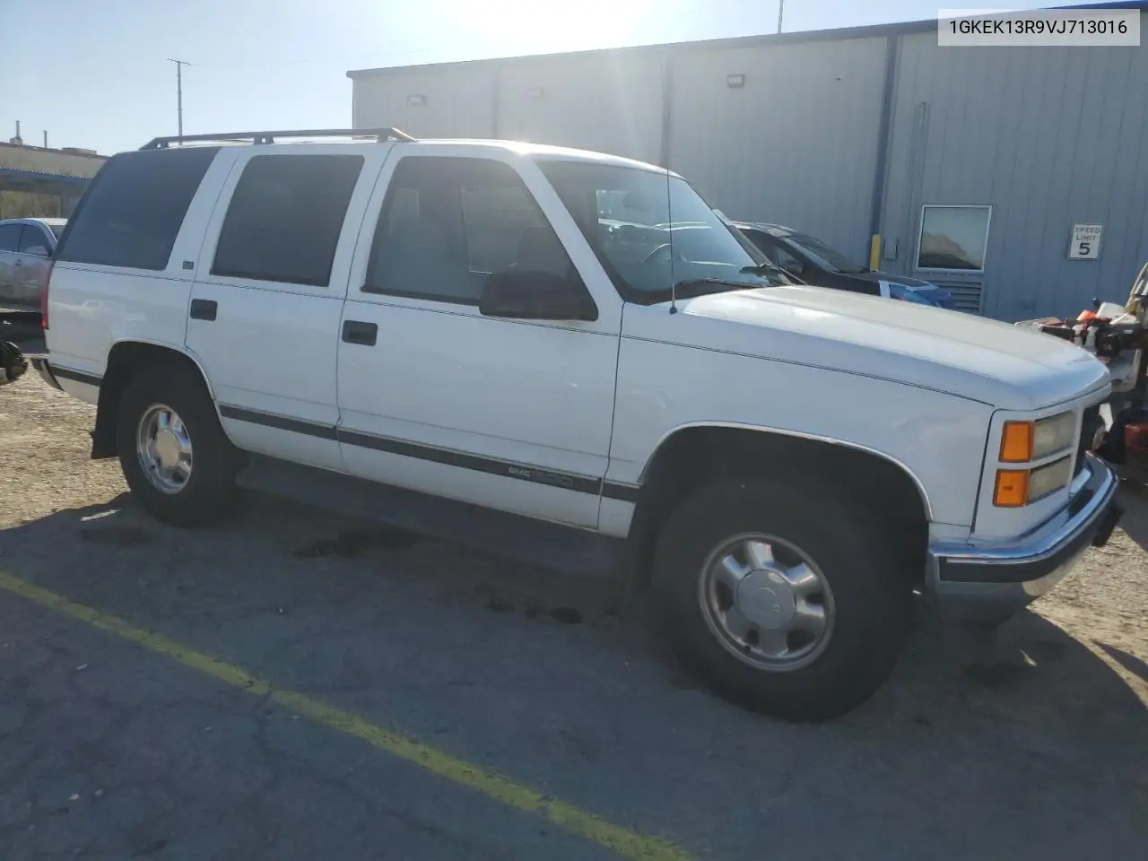 1997 GMC Yukon VIN: 1GKEK13R9VJ713016 Lot: 45682475