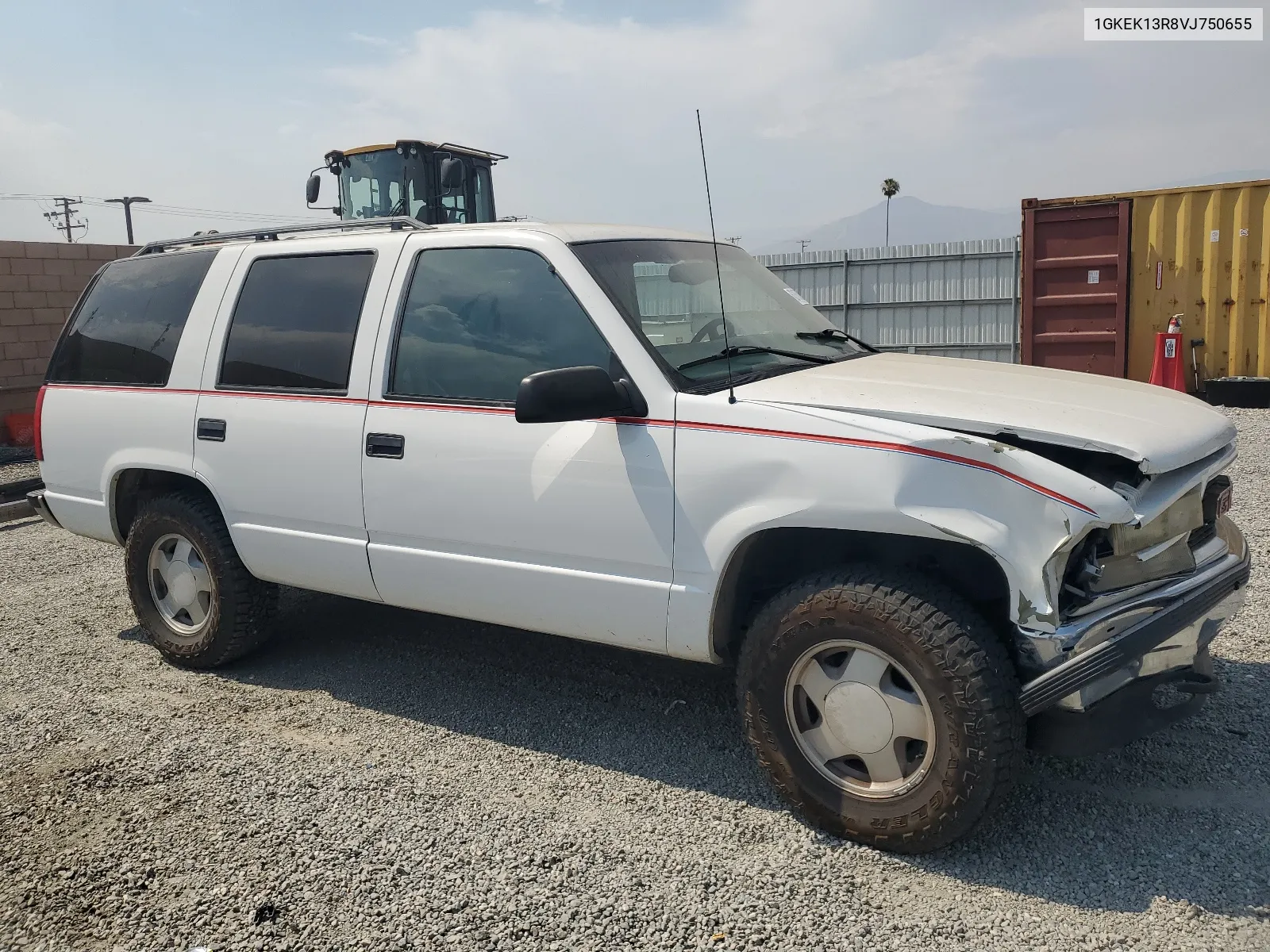 1997 GMC Yukon VIN: 1GKEK13R8VJ750655 Lot: 63167834