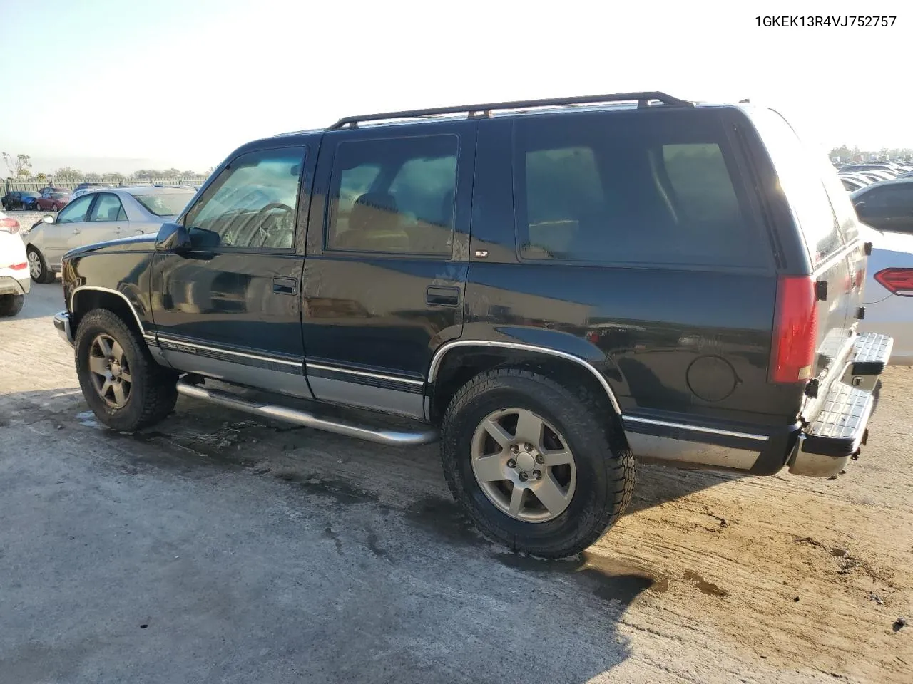 1997 GMC Yukon VIN: 1GKEK13R4VJ752757 Lot: 75574214