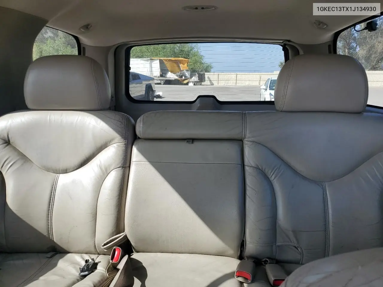 2001 GMC Yukon VIN: 1GKEC13TX1J134930 Lot: 56724775