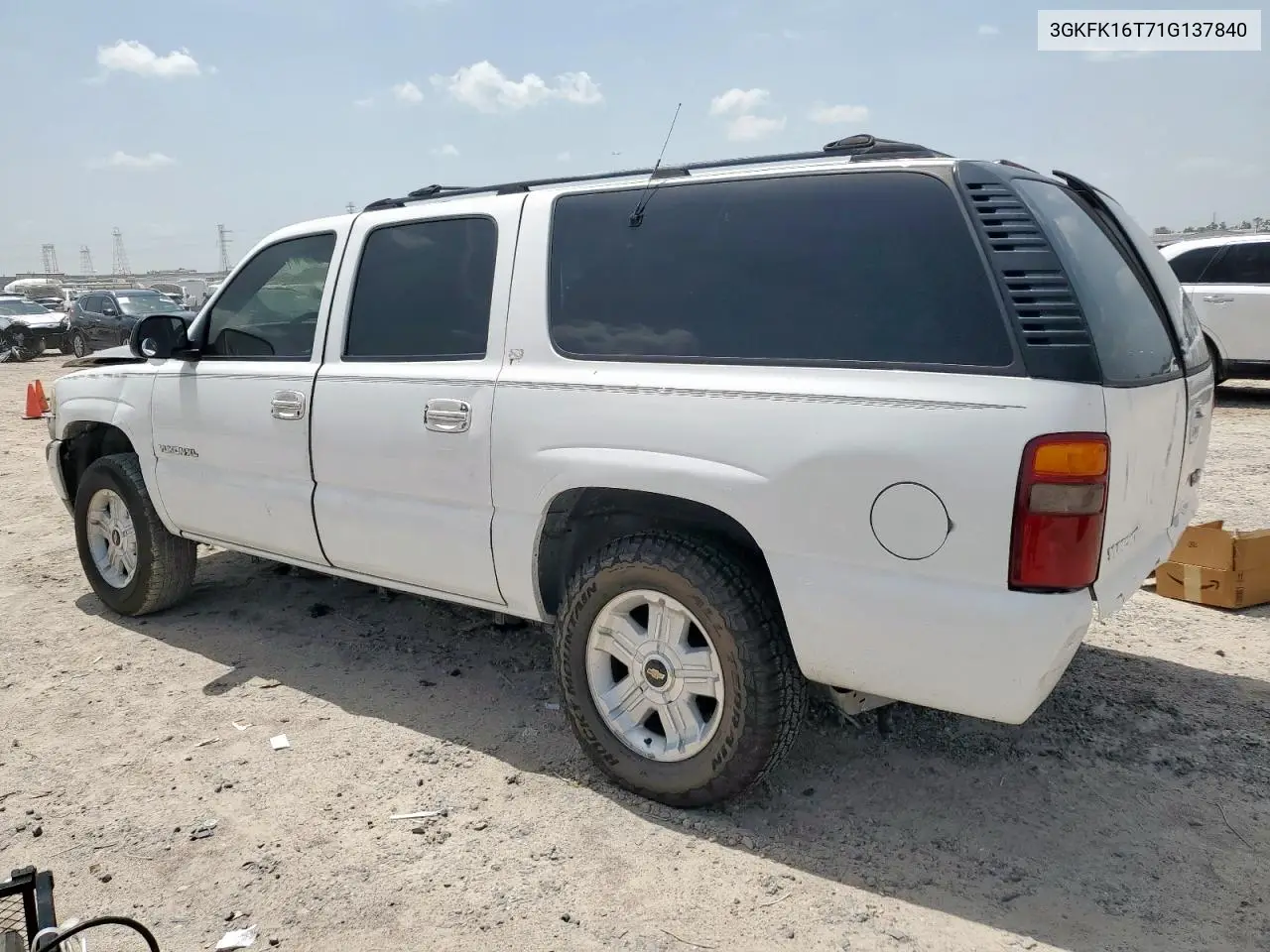 2001 GMC Yukon Xl K1500 VIN: 3GKFK16T71G137840 Lot: 63424075