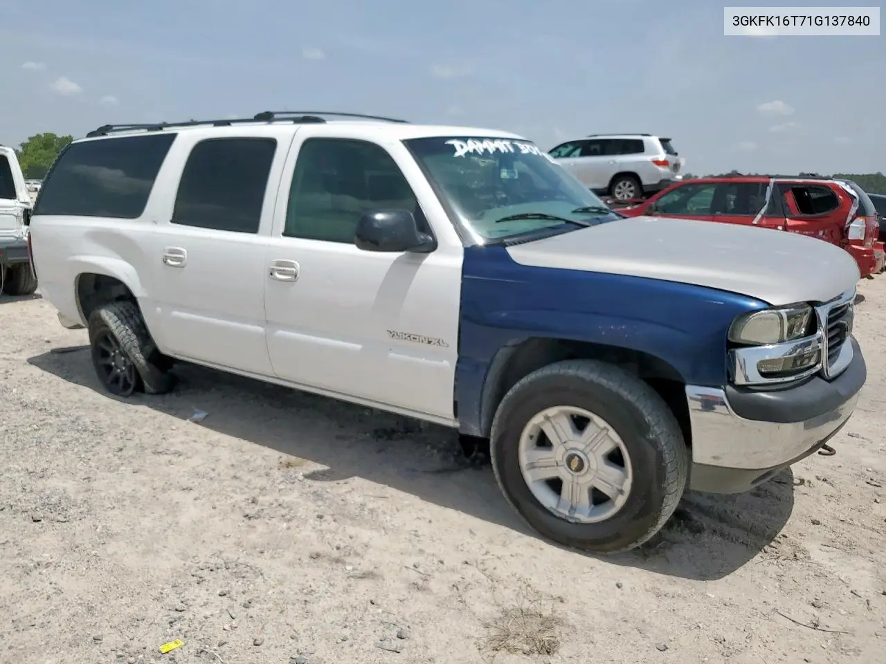 2001 GMC Yukon Xl K1500 VIN: 3GKFK16T71G137840 Lot: 63424075