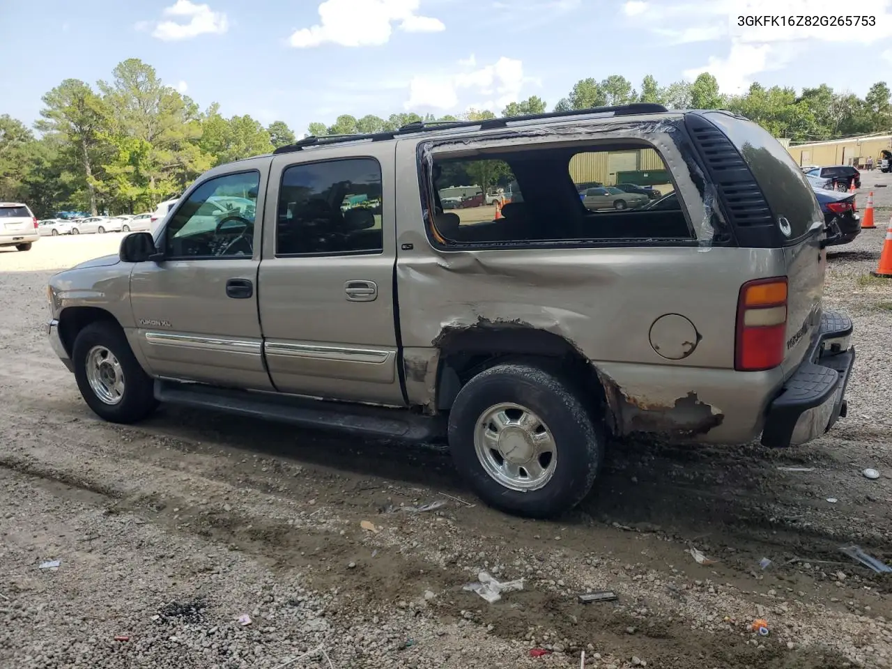2002 GMC Yukon Xl K1500 VIN: 3GKFK16Z82G265753 Lot: 61981985