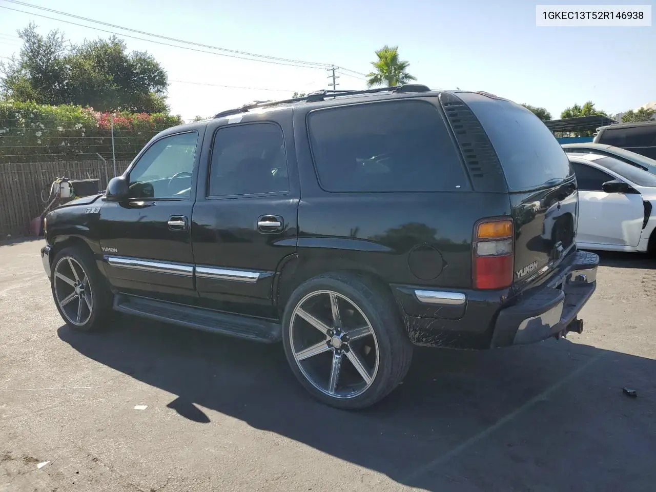 2002 GMC Yukon VIN: 1GKEC13T52R146938 Lot: 63036825