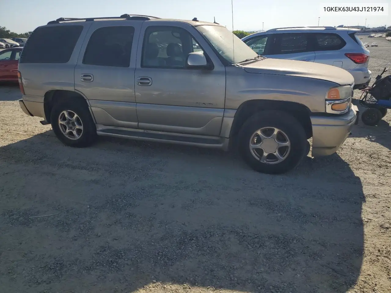 2003 GMC Yukon Denali VIN: 1GKEK63U43J121974 Lot: 63087075