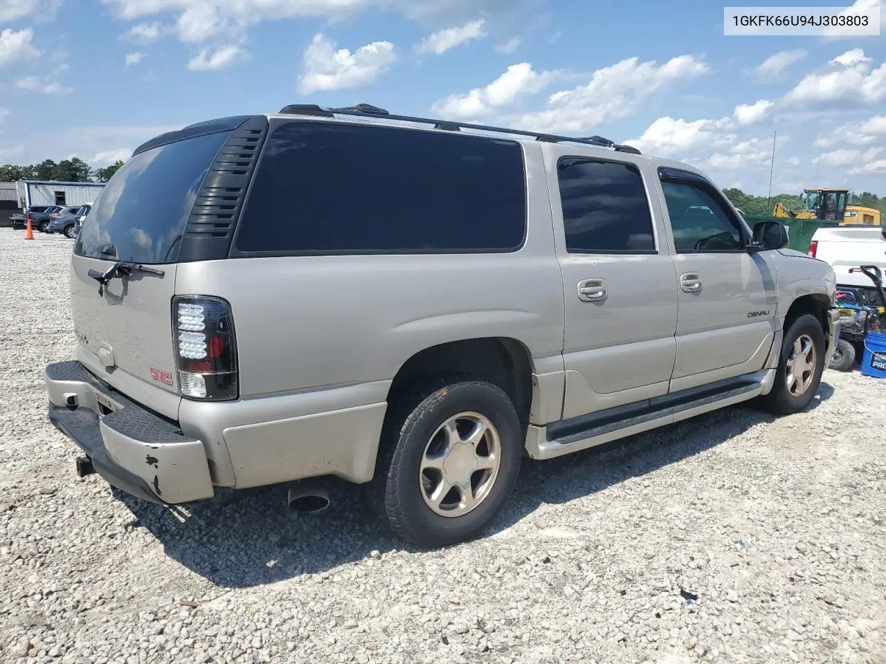 2004 GMC Yukon Xl Denali VIN: 1GKFK66U94J303803 Lot: 56934935