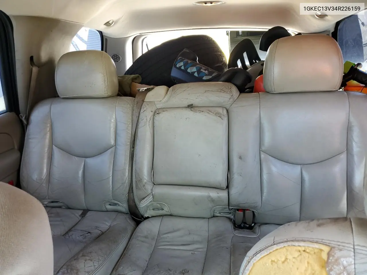 2004 GMC Yukon VIN: 1GKEC13V34R226159 Lot: 63002015