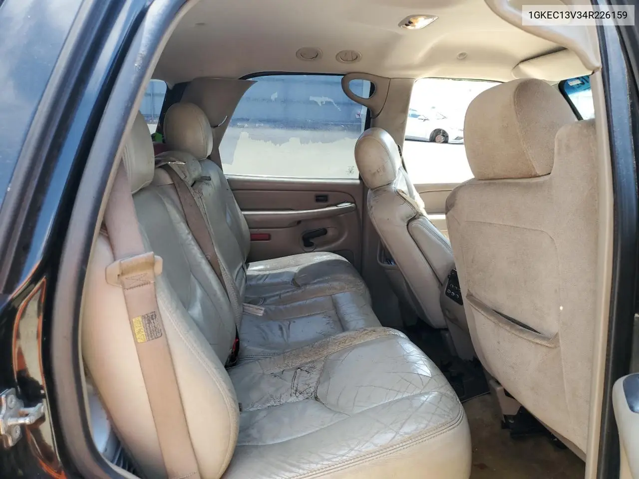 2004 GMC Yukon VIN: 1GKEC13V34R226159 Lot: 63002015