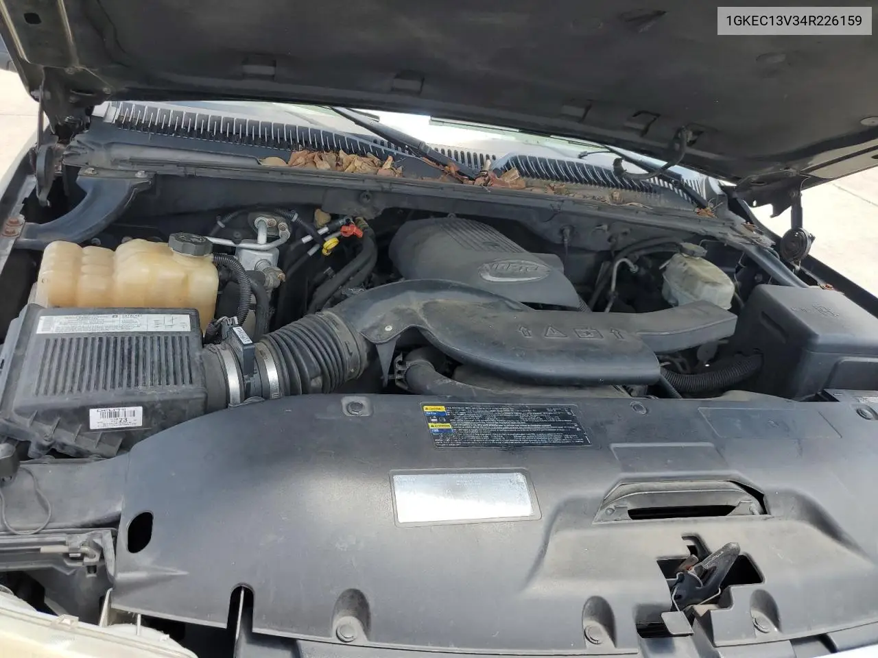 2004 GMC Yukon VIN: 1GKEC13V34R226159 Lot: 63002015