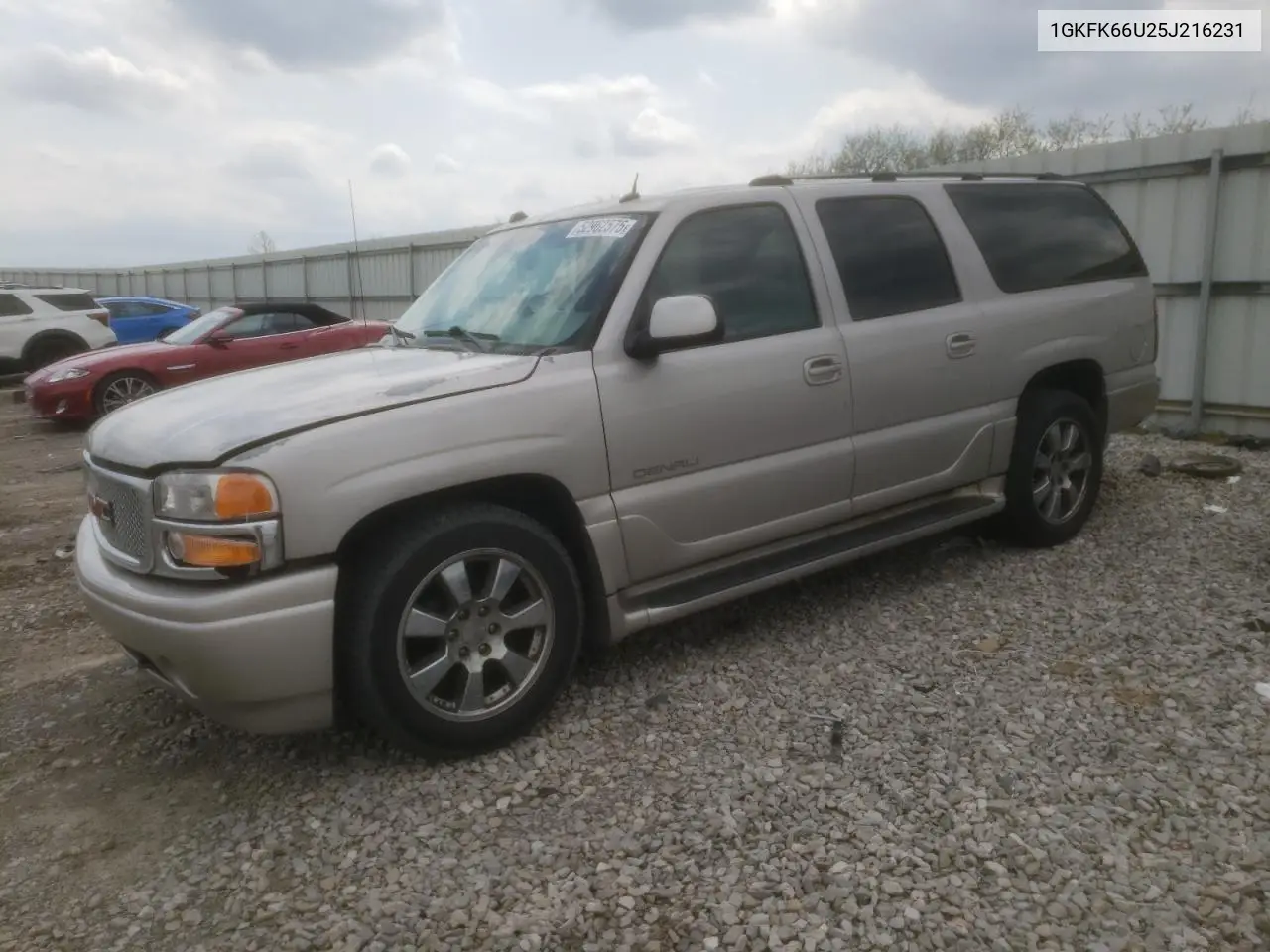 2005 GMC Yukon Xl Denali VIN: 1GKFK66U25J216231 Lot: 52962575
