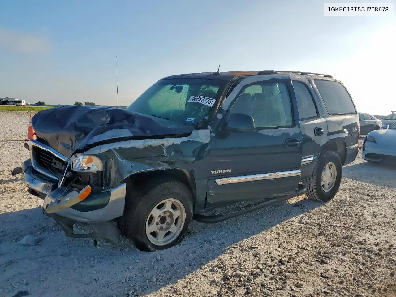 2005 GMC Yukon VIN: 1GKEC13T55J208678 Lot: 60933775
