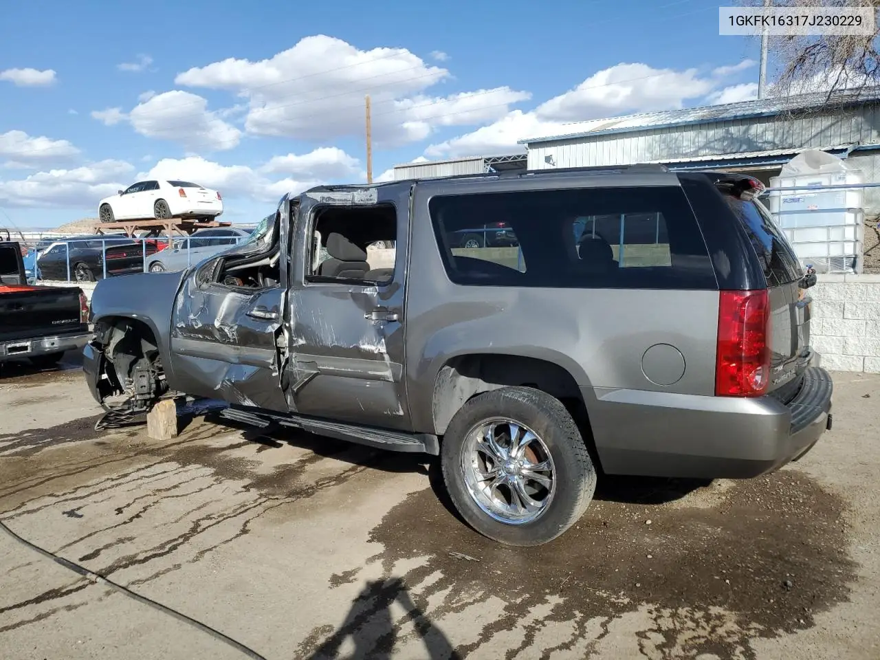 2007 GMC Yukon Xl K1500 VIN: 1GKFK16317J230229 Lot: 47440945