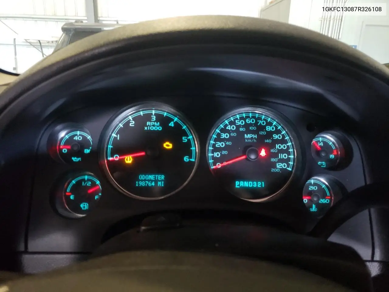 2007 GMC Yukon VIN: 1GKFC13087R326108 Lot: 53000565