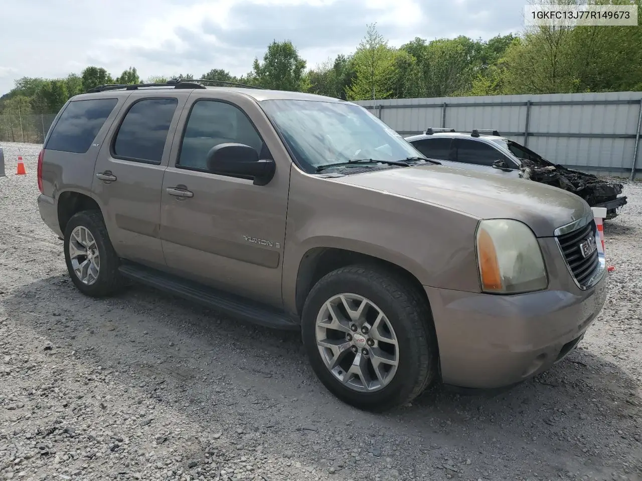 2007 GMC Yukon VIN: 1GKFC13J77R149673 Lot: 53439925