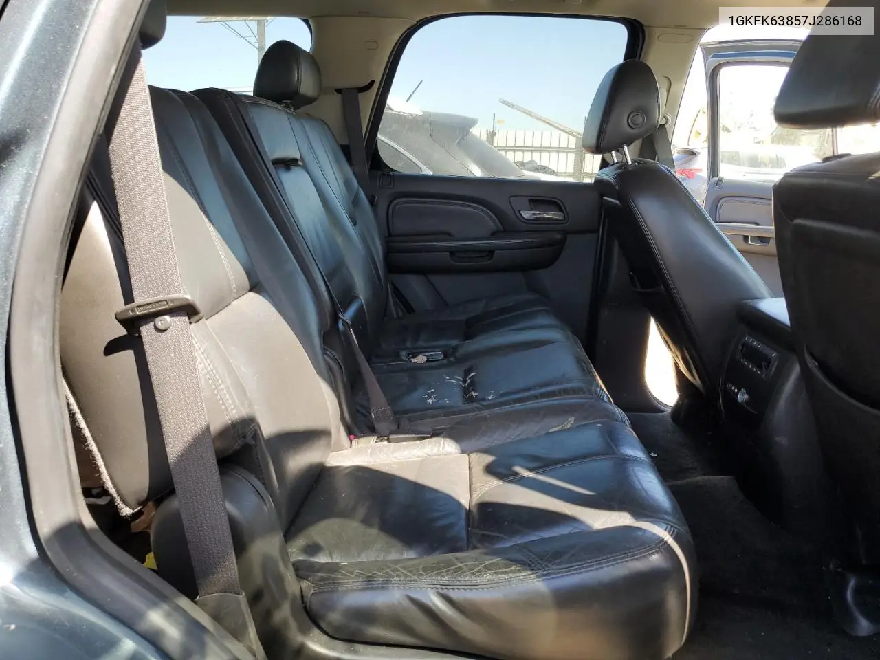 2007 GMC Yukon Denali VIN: 1GKFK63857J286168 Lot: 56911465