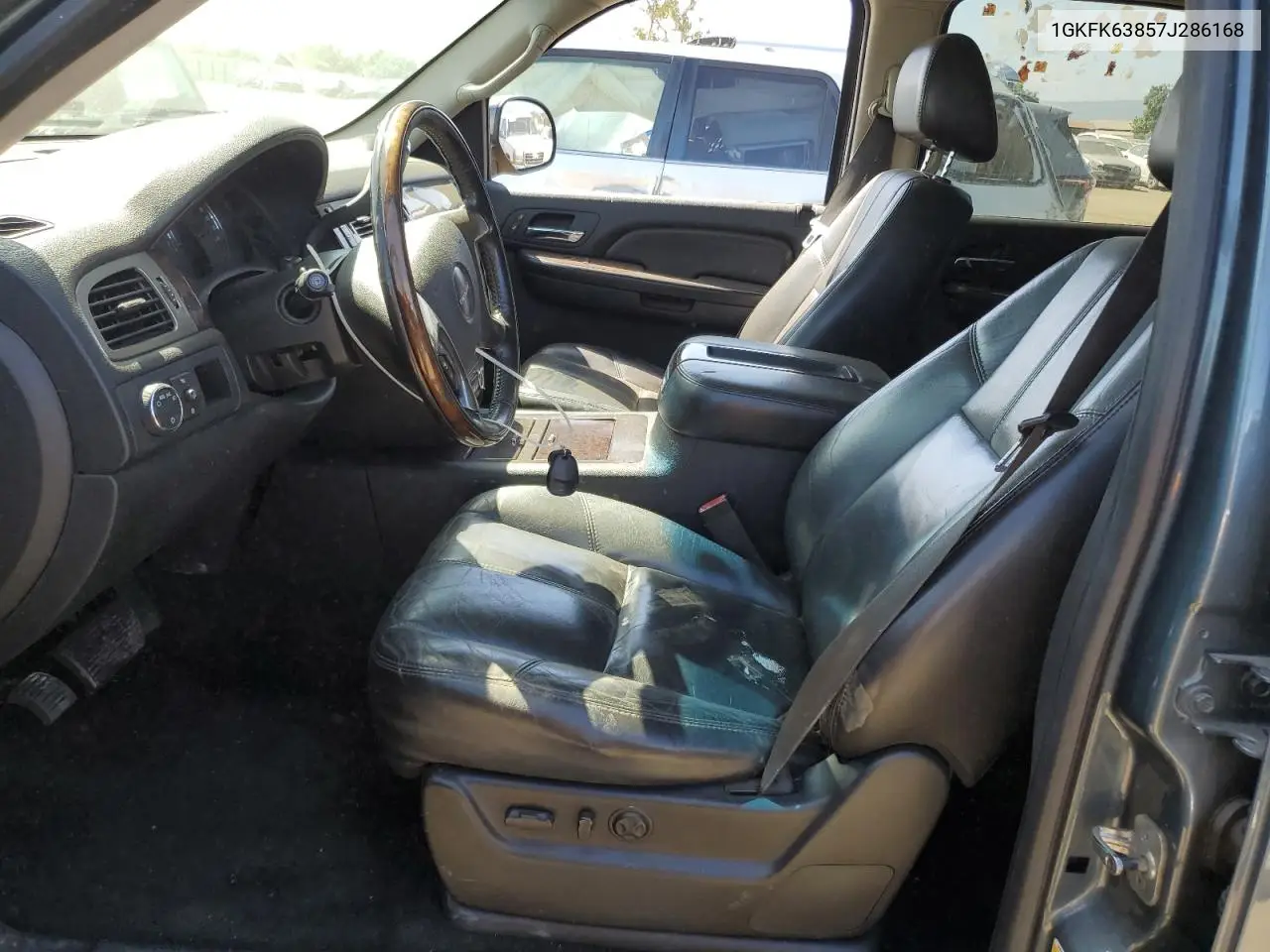 2007 GMC Yukon Denali VIN: 1GKFK63857J286168 Lot: 56911465