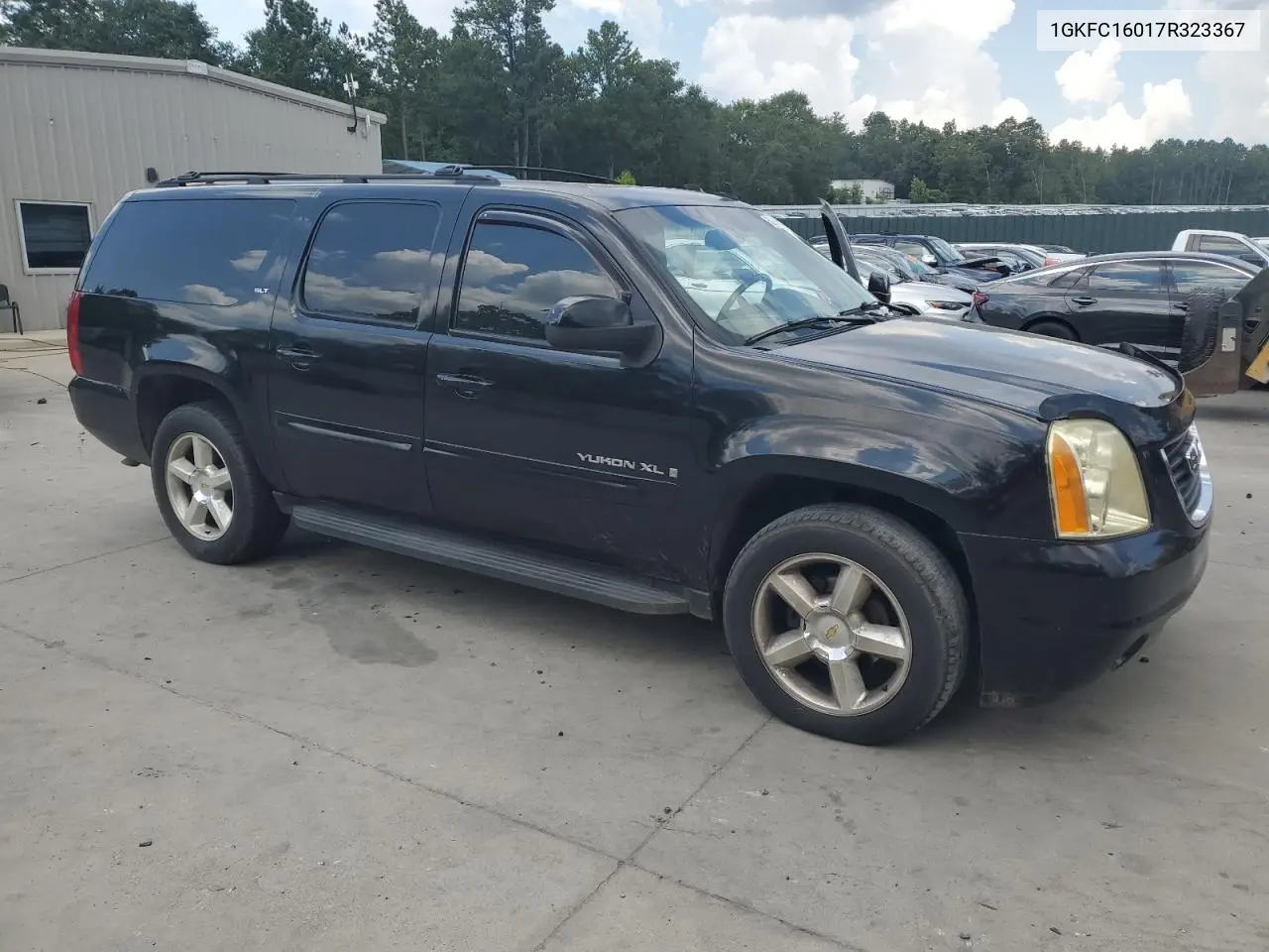 2007 GMC Yukon Xl C1500 VIN: 1GKFC16017R323367 Lot: 62348445