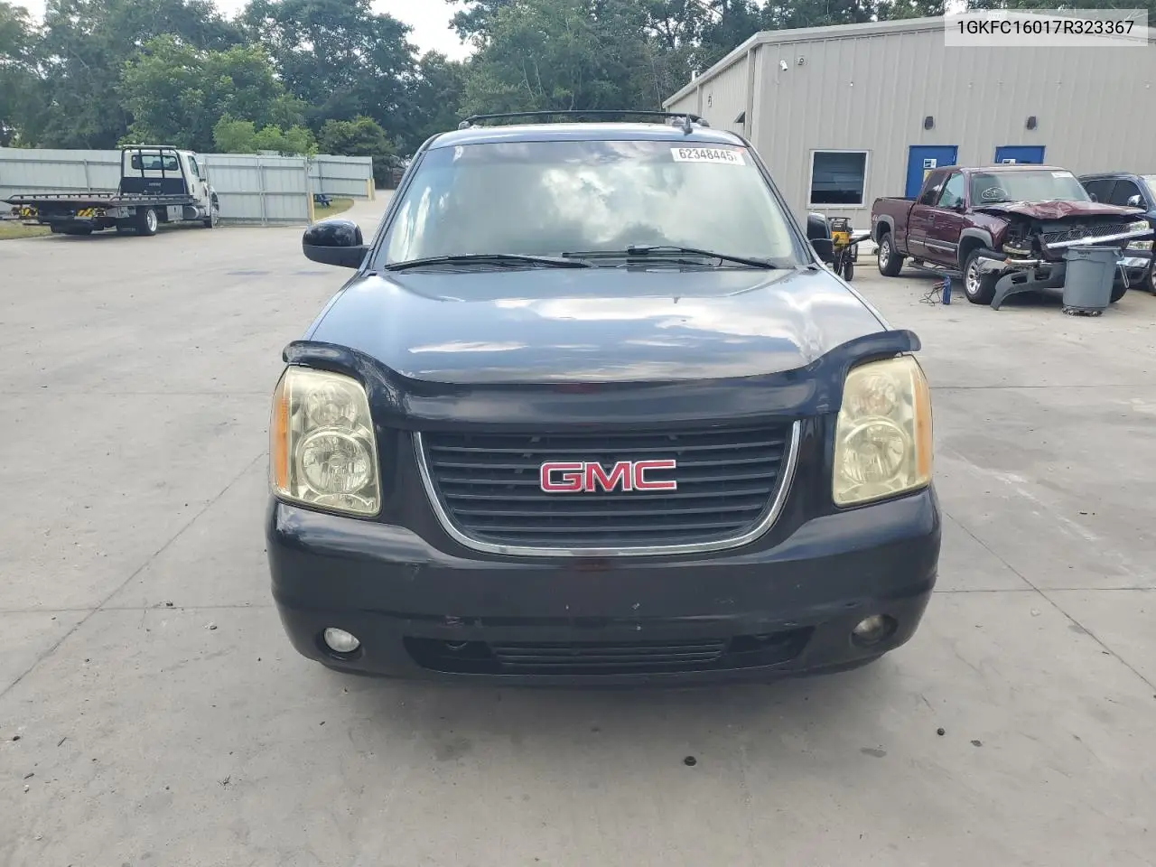 2007 GMC Yukon Xl C1500 VIN: 1GKFC16017R323367 Lot: 62348445
