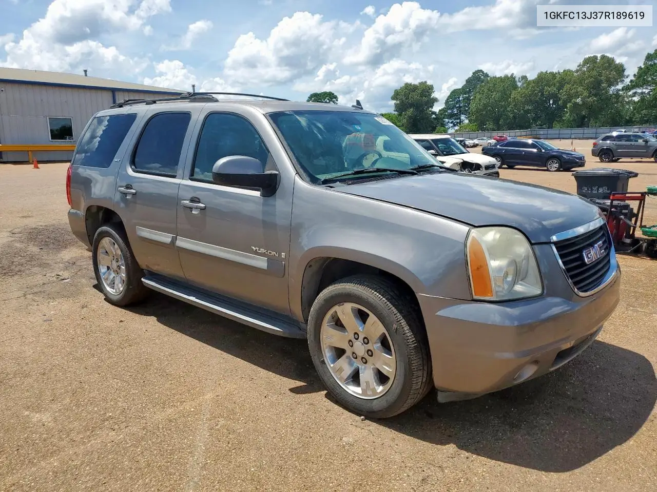 2007 GMC Yukon VIN: 1GKFC13J37R189619 Lot: 62672535