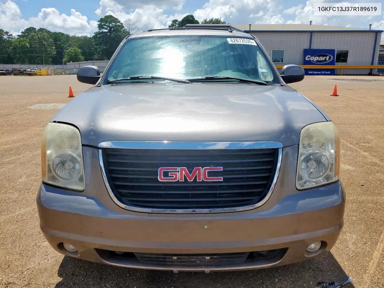 2007 GMC Yukon VIN: 1GKFC13J37R189619 Lot: 62672535