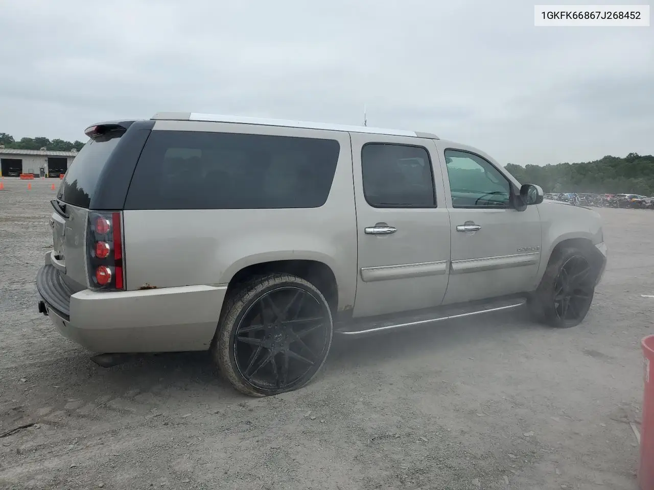 2007 GMC Yukon Xl Denali VIN: 1GKFK66867J268452 Lot: 62764355