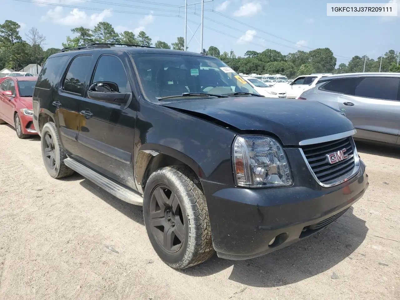2007 GMC Yukon VIN: 1GKFC13J37R209111 Lot: 62958765