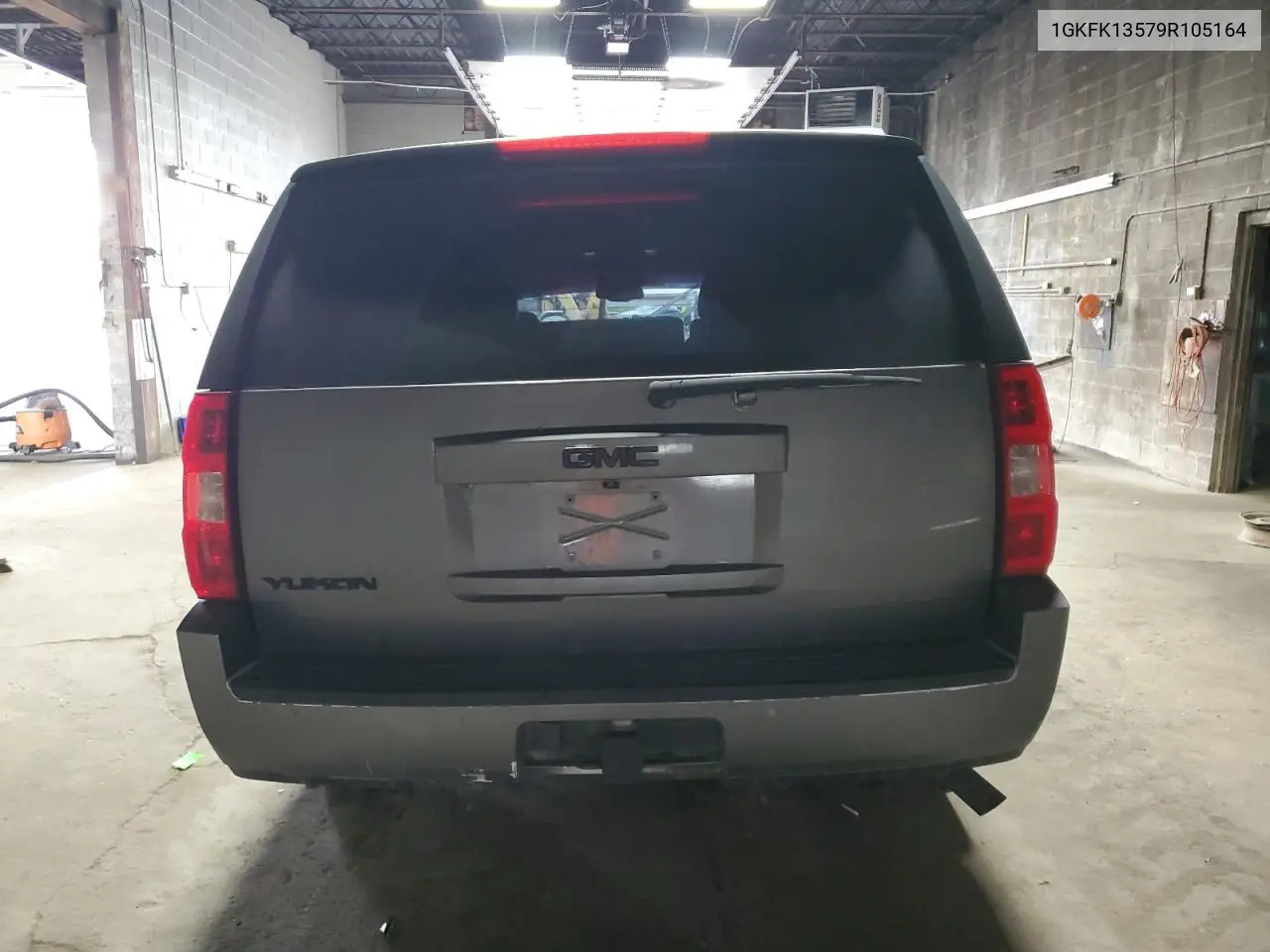 2009 GMC Yukon Hybrid VIN: 1GKFK13579R105164 Lot: 56900255