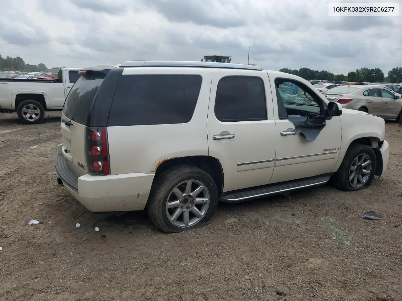 2009 GMC Yukon Denali VIN: 1GKFK032X9R206277 Lot: 62719625