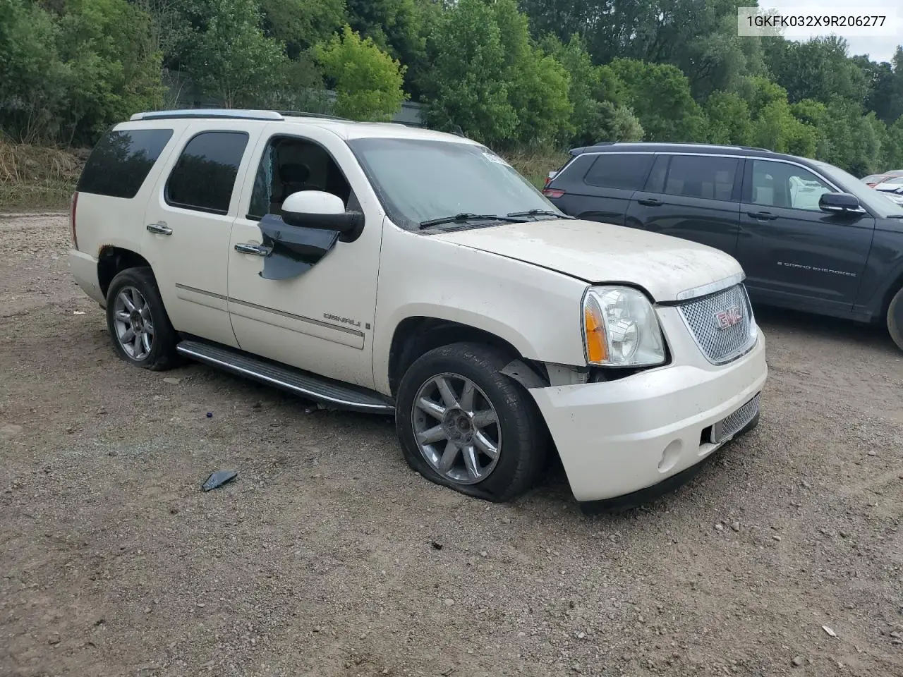2009 GMC Yukon Denali VIN: 1GKFK032X9R206277 Lot: 62719625