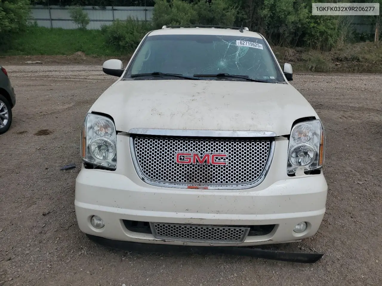 2009 GMC Yukon Denali VIN: 1GKFK032X9R206277 Lot: 62719625