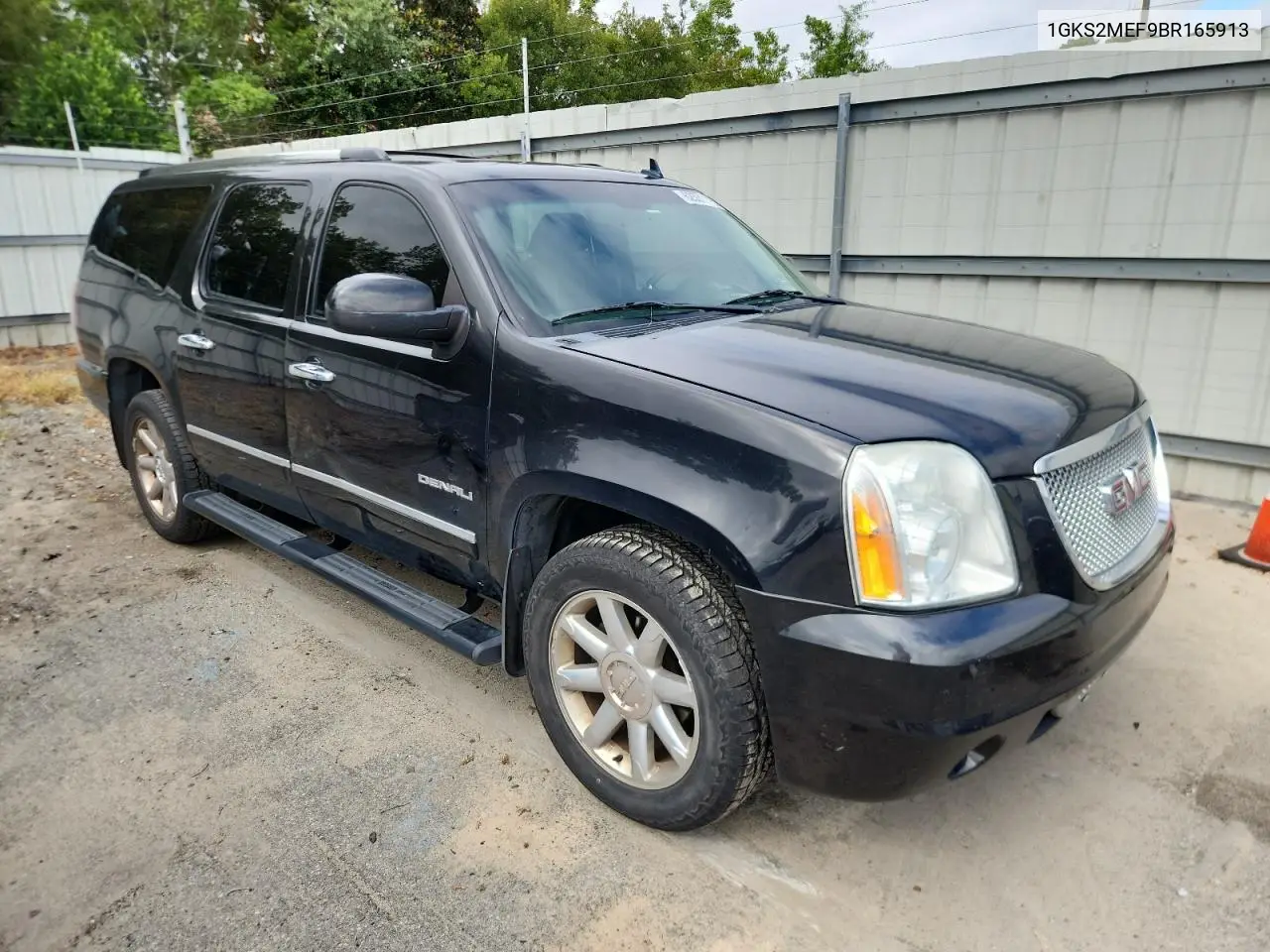 2011 GMC Yukon Xl Denali VIN: 1GKS2MEF9BR165913 Lot: 62501115