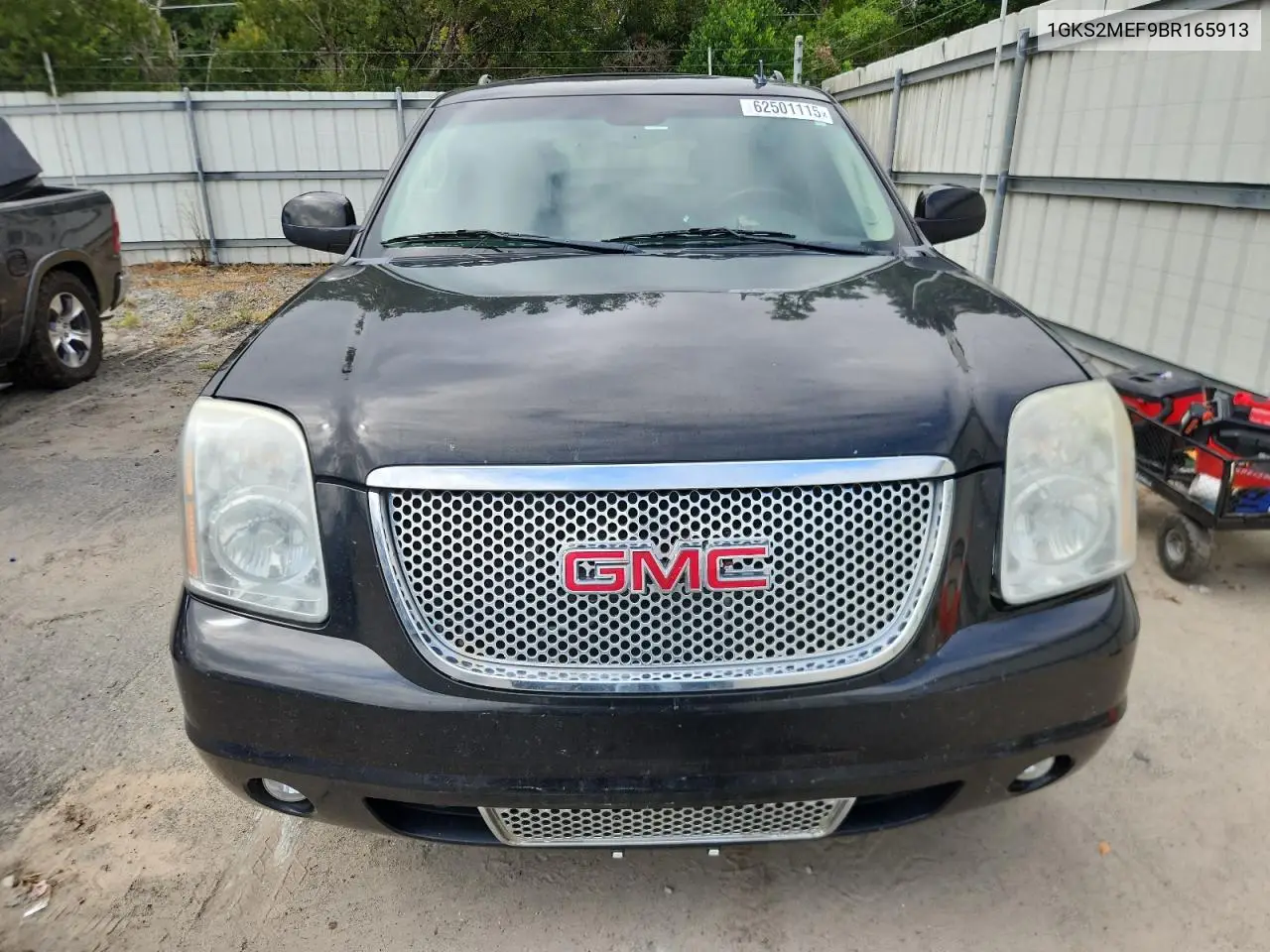 2011 GMC Yukon Xl Denali VIN: 1GKS2MEF9BR165913 Lot: 62501115