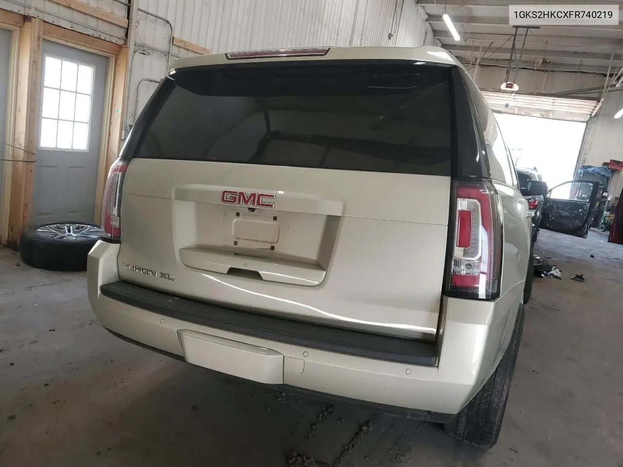 2015 GMC Yukon Xl K1500 Slt VIN: 1GKS2HKCXFR740219 Lot: 56506765