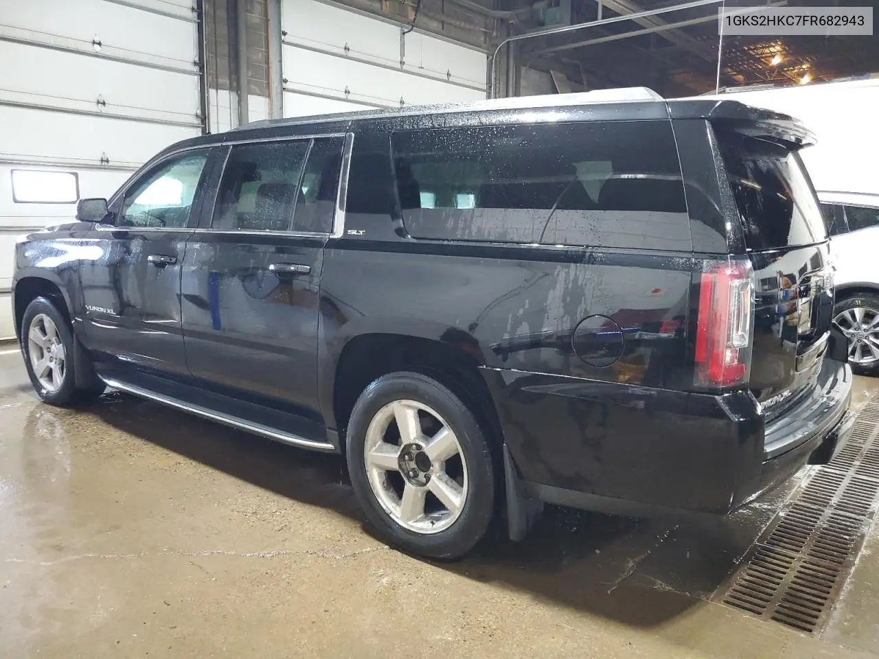 2015 GMC Yukon Xl K1500 Slt VIN: 1GKS2HKC7FR682943 Lot: 63123965