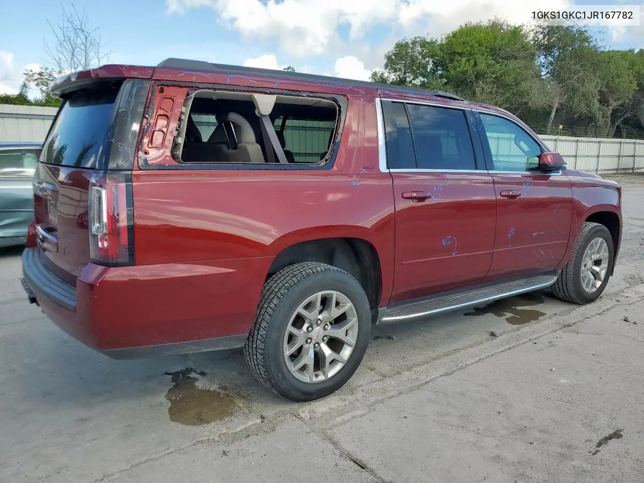 2018 GMC Yukon Xl C1500 Slt VIN: 1GKS1GKC1JR167782 Lot: 62600785