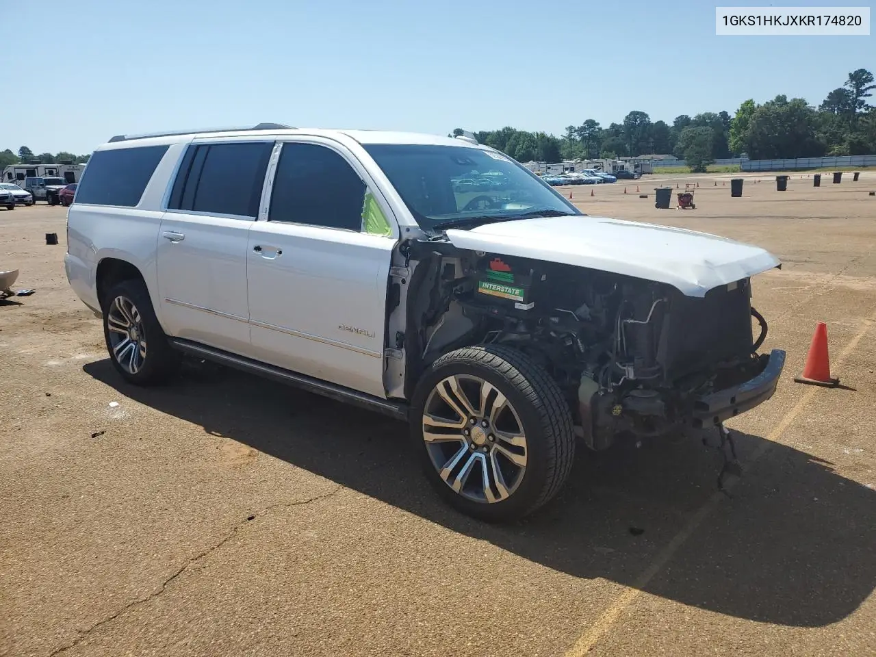 2019 GMC Yukon Xl Denali VIN: 1GKS1HKJXKR174820 Lot: 56588985