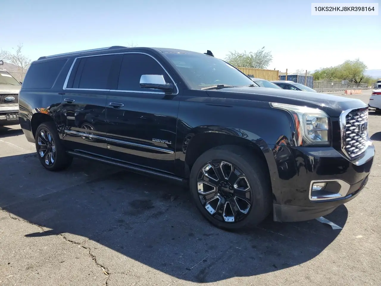 2019 GMC Yukon Xl Denali VIN: 1GKS2HKJ8KR398164 Lot: 62780135