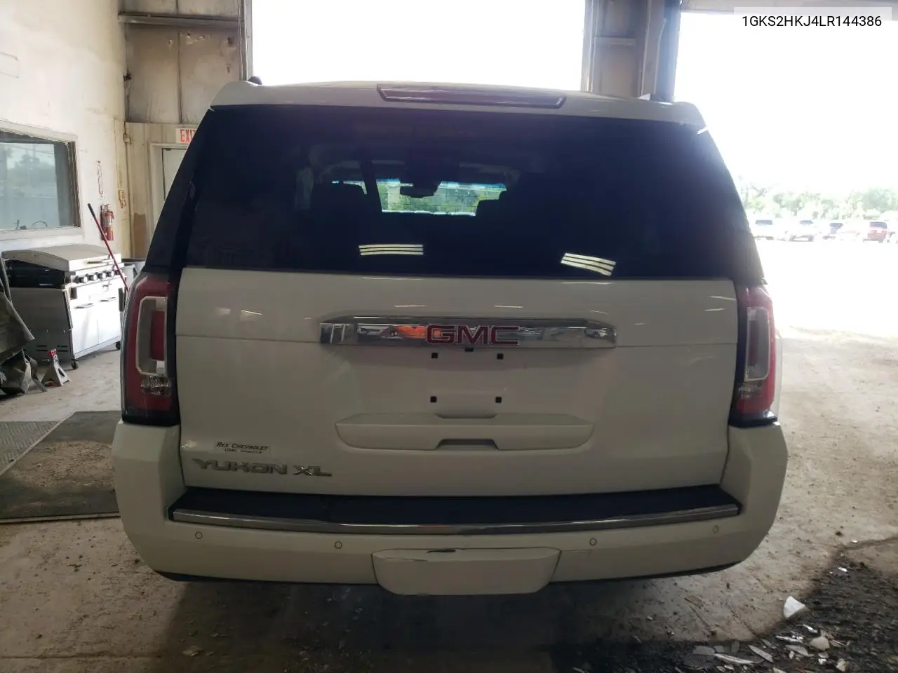 2020 GMC Yukon Xl Denali VIN: 1GKS2HKJ4LR144386 Lot: 62763133