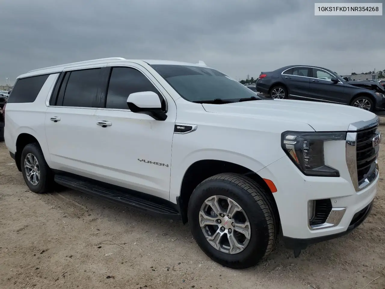 2022 GMC Yukon Xl C1500 Sle VIN: 1GKS1FKD1NR354268 Lot: 54938185