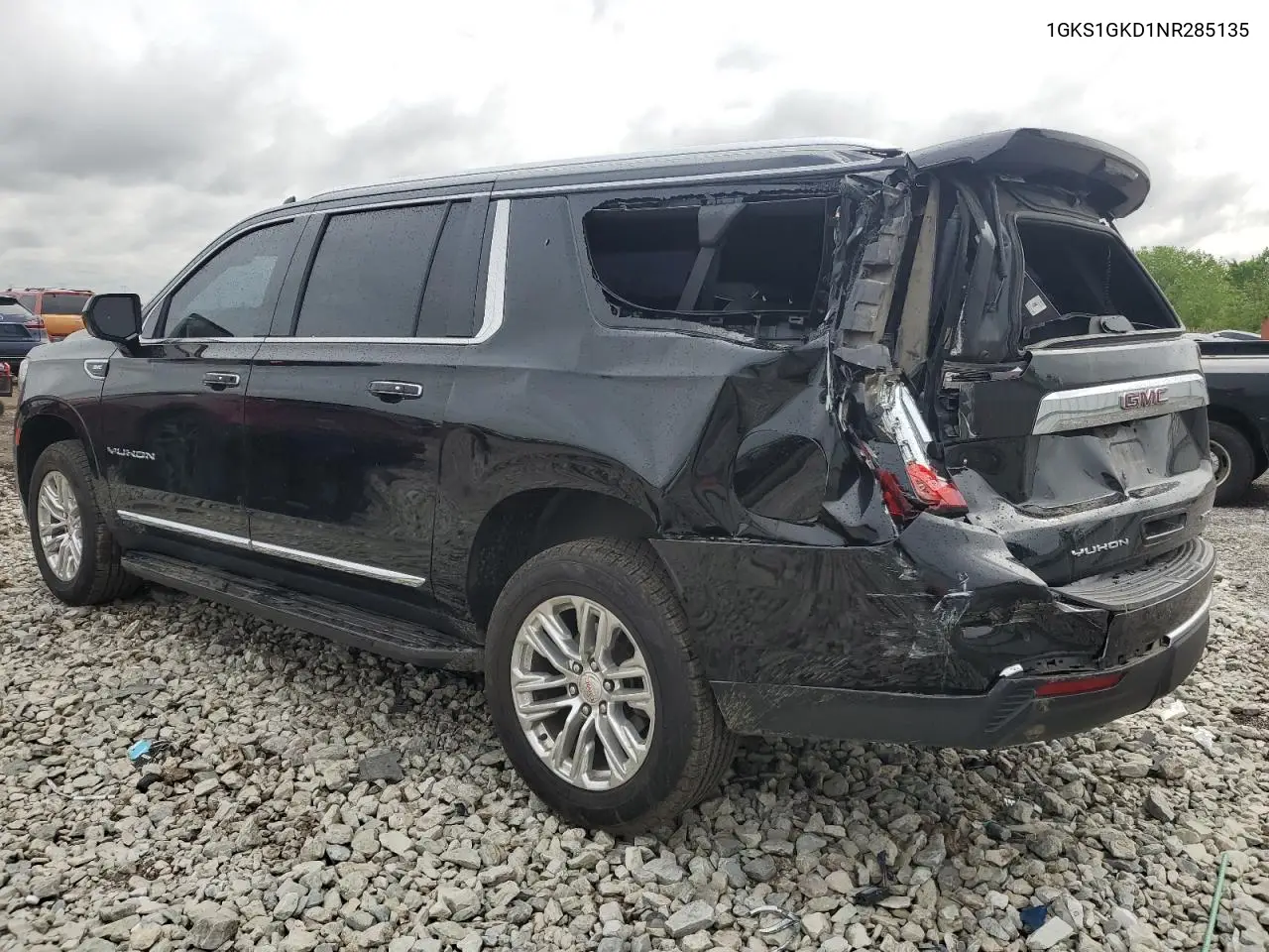 2022 GMC Yukon Xl C1500 Slt VIN: 1GKS1GKD1NR285135 Lot: 57865785